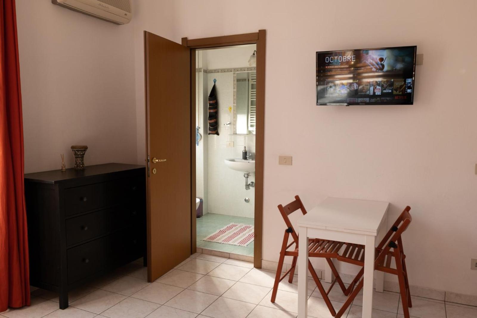 La Casa Della Zia Hotel Milano Phòng bức ảnh